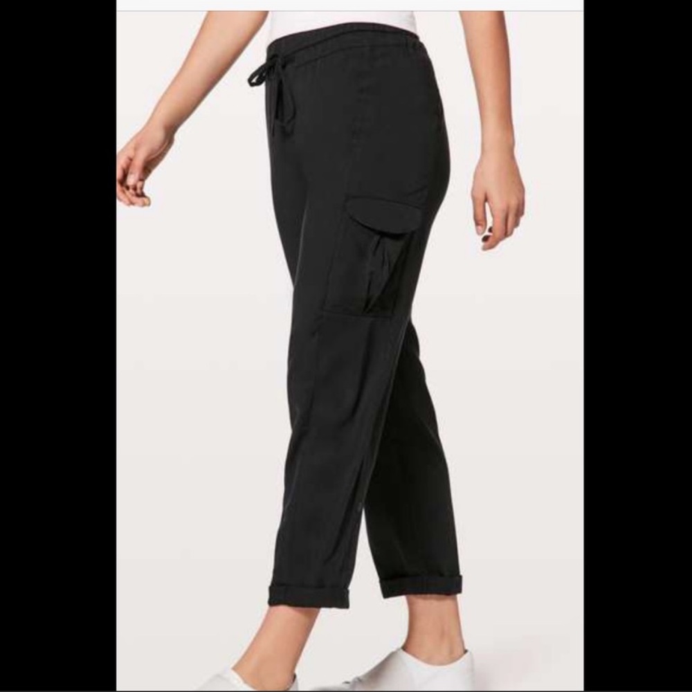 Lululemon cargo pant